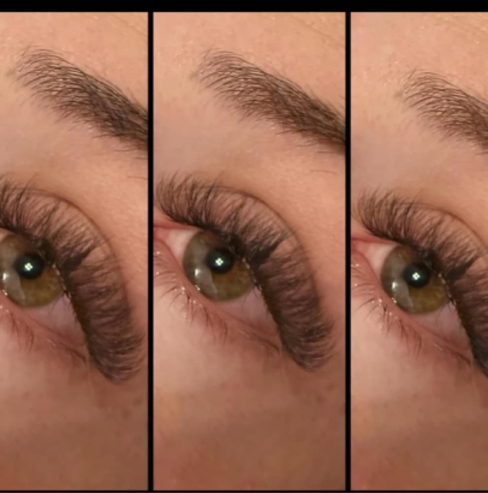 The Lux volume lash set